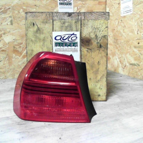 Feu arrière gauche Bmw 3 320 d (2004-2011)