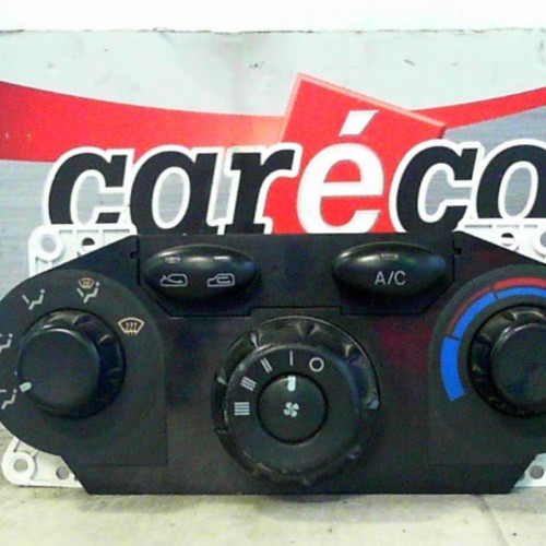 Commande de chauffage Hyundai SANTA FÉ I 2.0 crdi 4x4 (2003-2006)