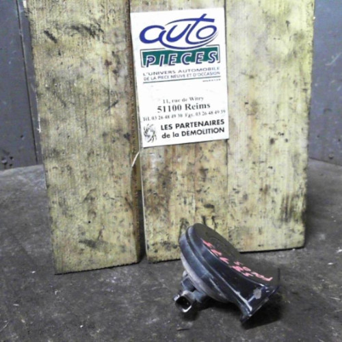 Klaxon  - avertisseur Ford FOCUS I A trois volumes 1.8 turbo di - tddi (1999-2004)