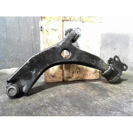 Triangle inf avd Mazda 3 1.6 di turbo (2004-2009)