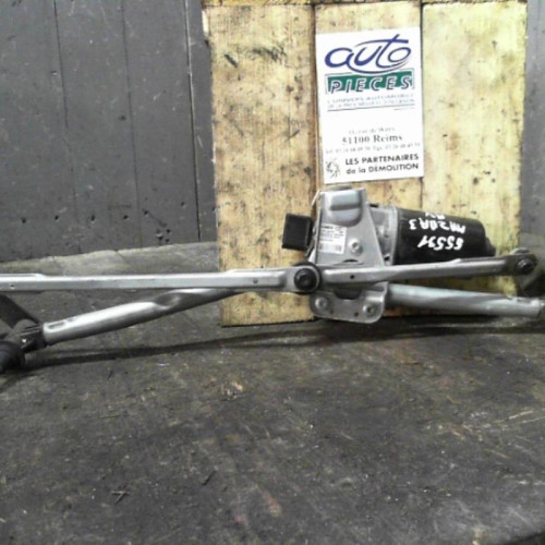 Moteur essuie-glace avant Mazda 3 1.6 di turbo (2004-2009)