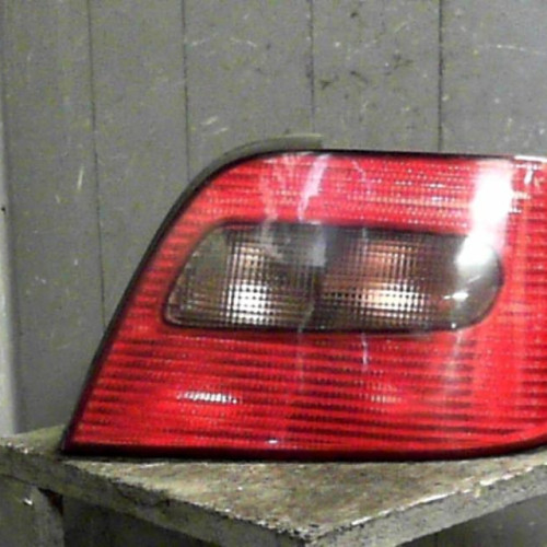 Feu arrière droit Citroën XSARA 1.9 td (1997-2000)