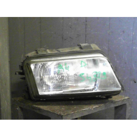 Phare droit Audi A4 B5 Avant 2.8 (1996-1996)