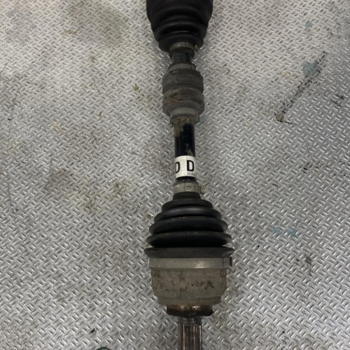 Transmission avant gauche Nissan NOTE 1.5 dci (2013)