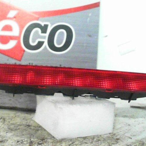 Feux stop supplementaire Nissan X-TRAIL I 2.2 di 4x4 (2001-2005)