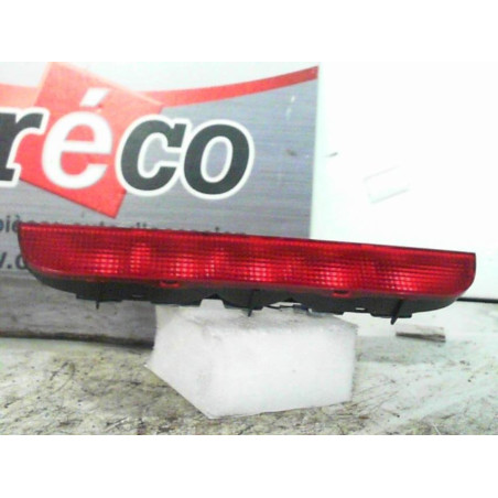 Feux stop supplementaire Nissan X-TRAIL I 2.2 di 4x4 (2001-2005)
