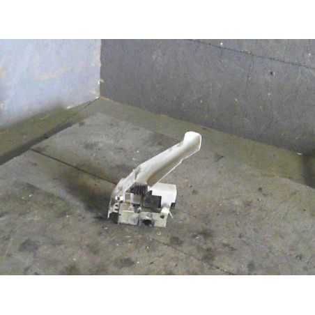 Serrure porte arg Renault MEGANE I Break 1.4 e (1999-2003)