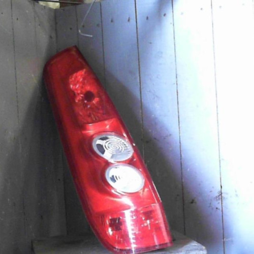 Feu arrière gauche Ford FIESTA V 1.4 tdci (2001-2008) 5 portes