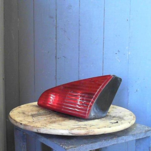 Feu arrière intérieur droit Peugeot 607 2.2 hdi (2000-2006)