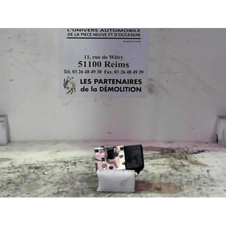 Serrure porte avd Citroën C5 I 2.0 hdi (2001-2004) 5 portes