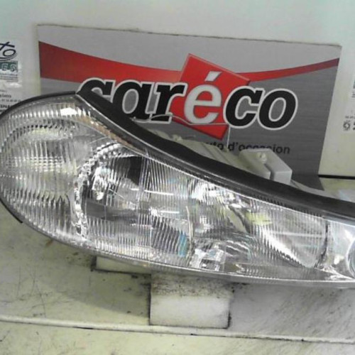 Phare droit Ford MONDEO II Clipper 1.8 td (1996-2000)
