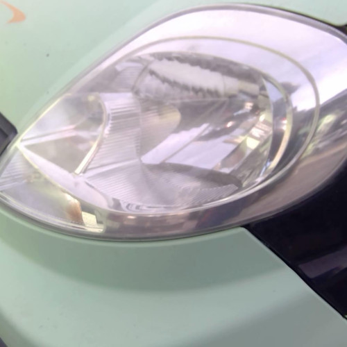 Phare gauche Renault TRAFIC II Camionnette 2.0 dci 90 (2006)