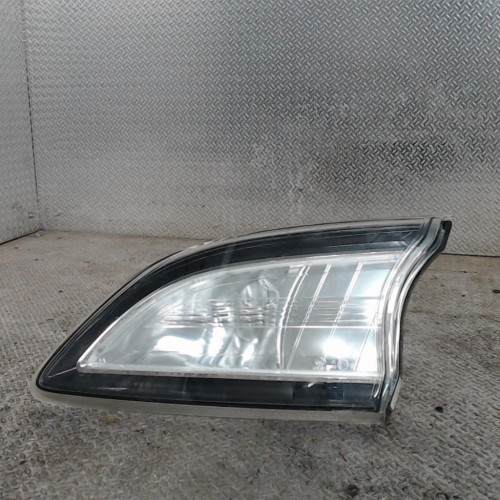 Feu arrière intérieur droit Mazda 3 A trois volumes 1.6 mzr cd (2008-2013)