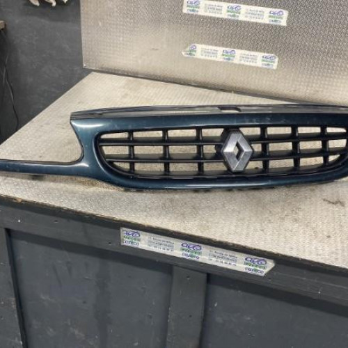 Calandre Renault SAFRANE II 2.0 16v (1996-2000)