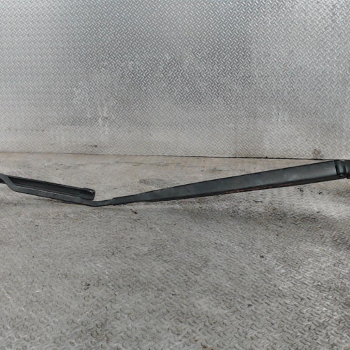 Bras essuie-glace avant droit Renault MEGANE IV 3-5 portes 1.2 tce 100 (2015)