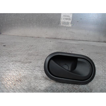 Poignee int porte avd Renault MASTER III Autobus-Autocar 2.3 dci 125 fwd (2011)