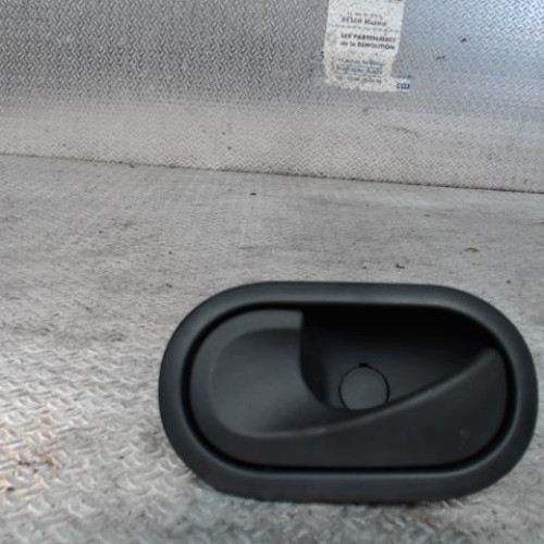Poignee int porte avg Renault MASTER III Autobus-Autocar 2.3 dci 125 fwd (2011)