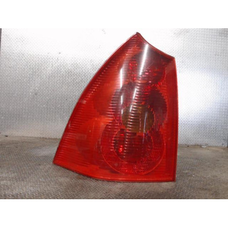 Feu arrière droit Peugeot 307 Break 2.0 hdi 110 (2002-2009) 5 portes
