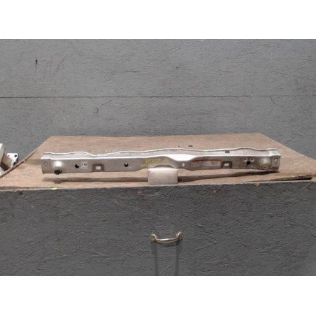 Traverse supérieure armature avant Suzuki SWIFT III 1.3 ddis (2005)