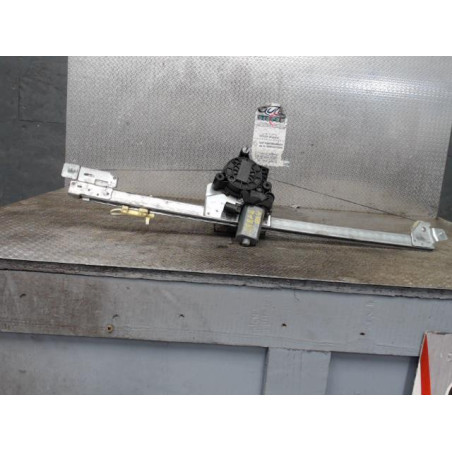 Mecanisme  moteur lève-glace avant droit Renault TRAFIC II Camionnette 2.0 dci 90 (2006)