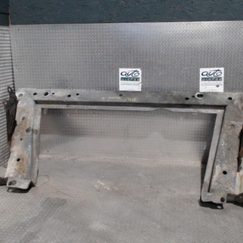 Traverse inférieure armature avant Renault MEGANE II 1.9 dci (2005-2009)