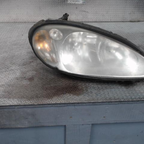Phare droit Chrysler PT CRUISER 2.2 crd (2002-2010)