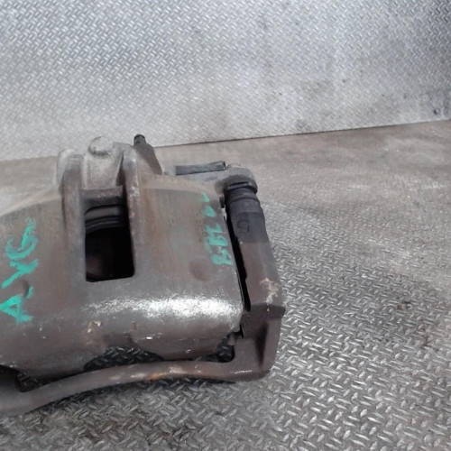 Etrier de frein avant gauche TOYOTA COROLLA 10  0