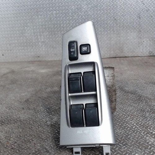 Commande lève-glace porte avant gauche TOYOTA COROLLA 10  0