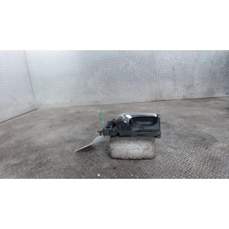 Poignee int porte avd TOYOTA COROLLA 10  0
