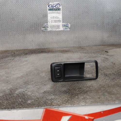Commande lève-glace porte avant droite FORD KUGA 1  0