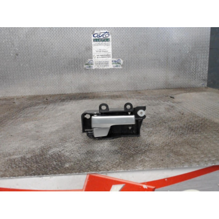 Poignee int porte avd FORD KUGA 1  0