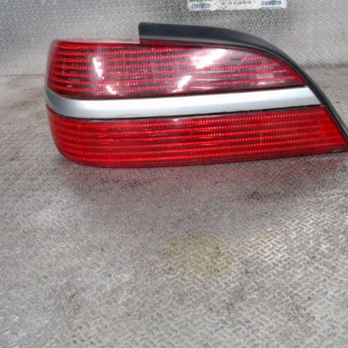 Feu arrière gauche Peugeot 406 2.0 hdi 110 (1998-2001) 4 portes