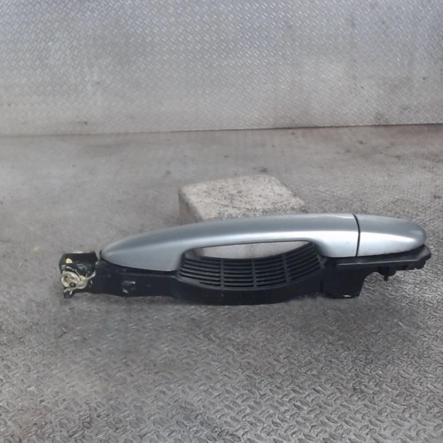 Poignee ext porte arg Mazda 2 1.5 skyactiv-g (2014)