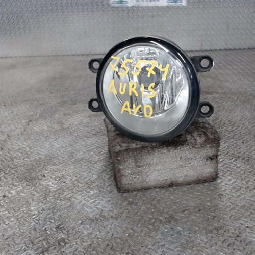 Phare antibrouillard avant droit Toyota AURIS 2.0 d-4d (2006-2012)