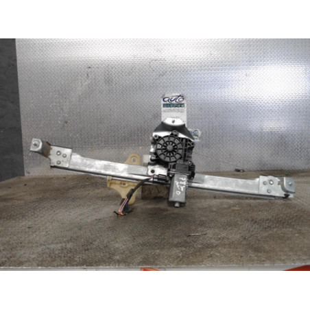 Mecanisme  moteur lève-glace avant droit Renault CAPTUR I 1.5 dci 90 (2013) 5 portes