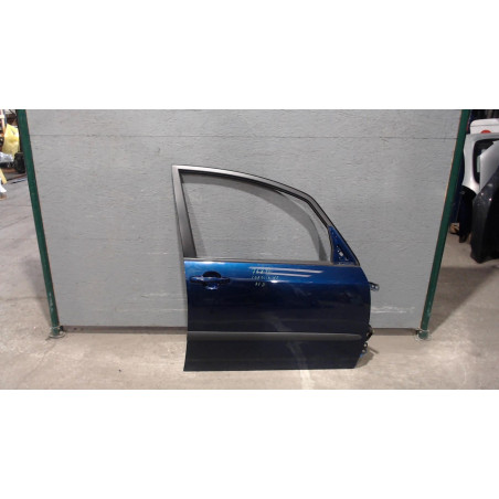 Porte avant droite Toyota COROLLA Verso 1.6 vvt-i (2001-2004)