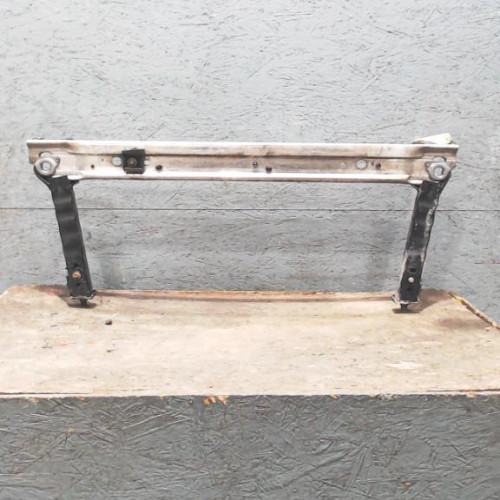 Traverse inférieure armature avant Renault MEGANE III 3-5 portes 1.5 dci (2009)