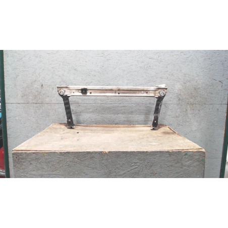 Traverse inférieure armature avant Renault MEGANE III 3-5 portes 1.5 dci (2009)