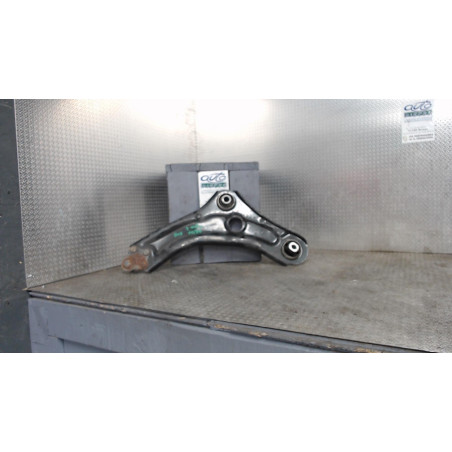 Triangle inf avd Renault MEGANE IV 3-5 portes 1.2 tce 100 (2015)