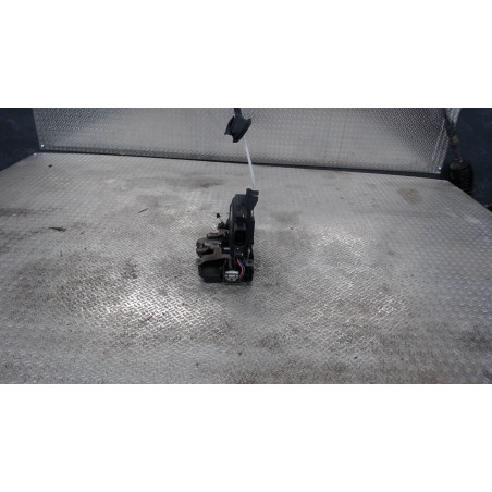 Serrure porte ard AUDI A2  0