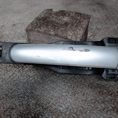 Poignee ext porte avd Seat LEON 1.9 tdi (2005-2010) 5 portes