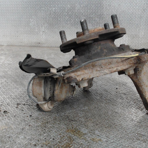 Moyeu avd Toyota RAV 4 III 2.2 d 4wd (2006-2012)