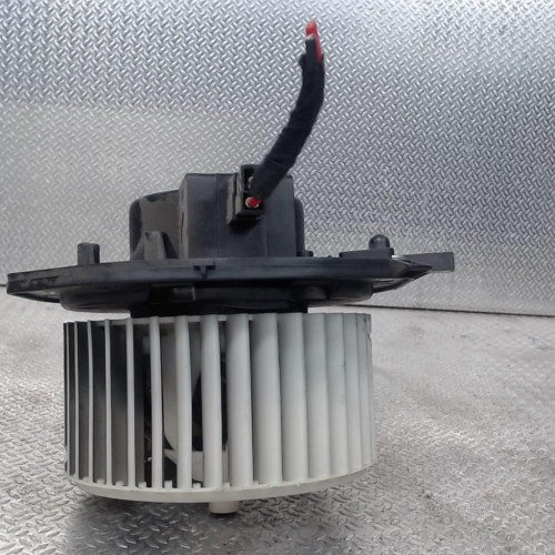 Ventilateur de chauffage IVECO DAILY  0