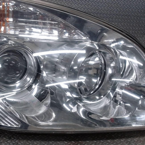 Phare droit Kia CARENS III Monospace 2.0 crdi 115 (2007)