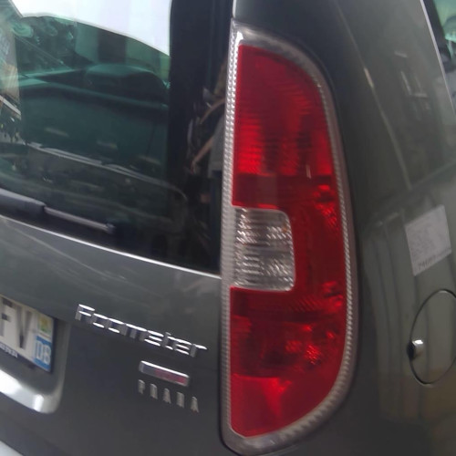 Feu arrière droit Skoda ROOMSTER 1.9 tdi (2006-2010) 5 portes
