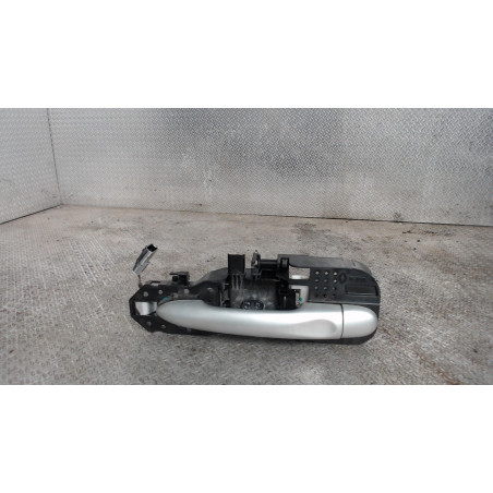 Poignee ext porte avd Renault MEGANE III Coupé 1.6 16v (2008-2015)