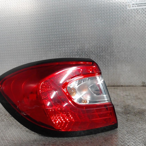 Feu arrière gauche RENAULT CAPTUR 1  0