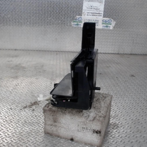 Serrure porte ard DACIA SANDERO 2  0