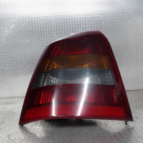 Feu arrière gauche Opel ASTRA G 3-5 portes 1.7 dti 16v (2000-2005)