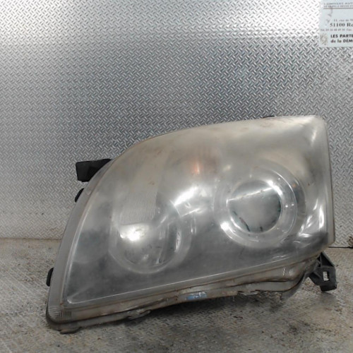 Phare gauche Toyota AVENSIS Break 2.0 d-4d (2006-2008)
